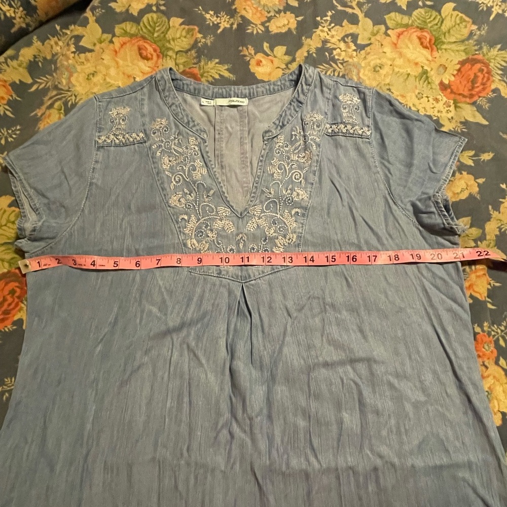 Maurice's Embroidered Chambray Super Soft Dress Size Large - Picture 7 of 10